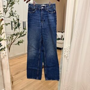 Zara Women's Classic Blue Straight Leg Jeans